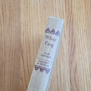 White Fang. 1933 Vintage Book by Jack London
